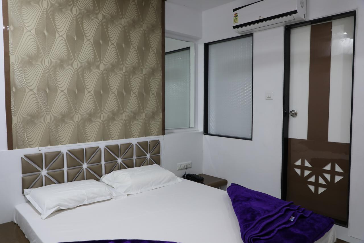Hotel Pearl Navi Mumbai Dış mekan fotoğraf