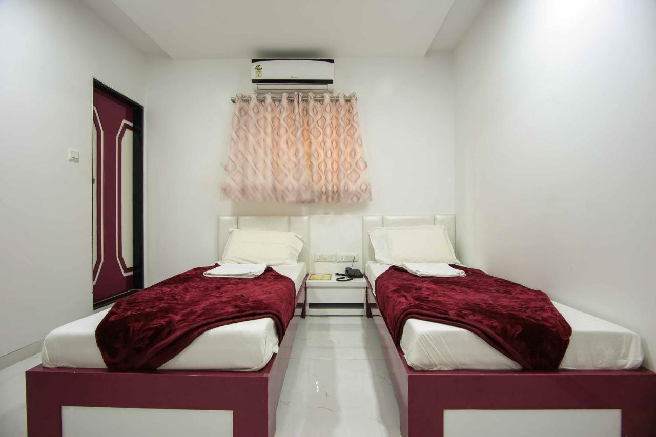 Hotel Pearl Navi Mumbai Dış mekan fotoğraf