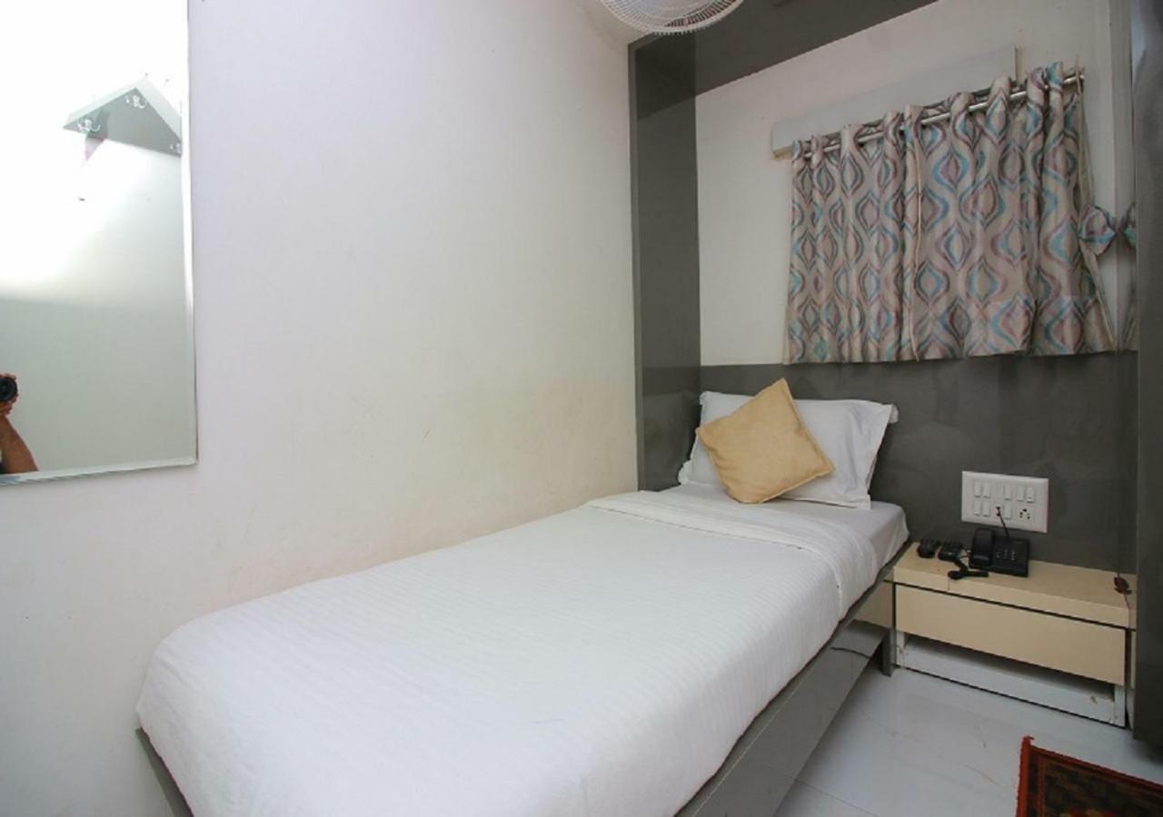 Hotel Pearl Navi Mumbai Dış mekan fotoğraf